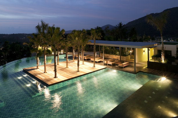 戴思樂為你揭秘，游泳池水質不達標的真相與解決方案！