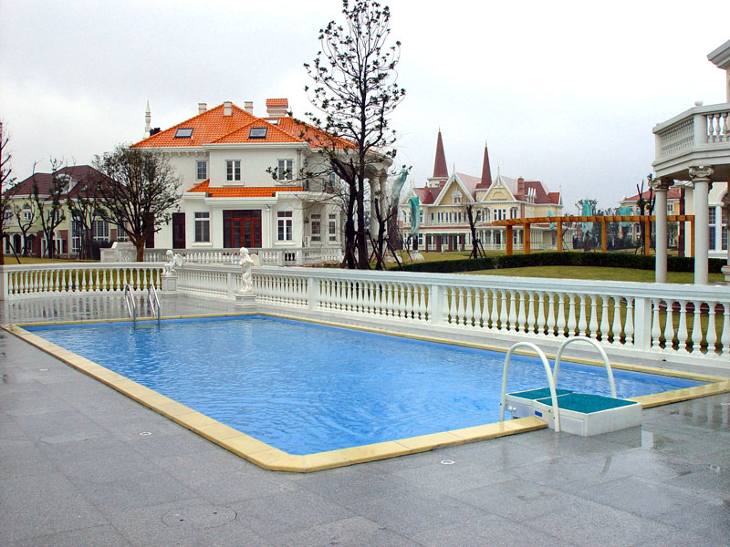 別墅家用游泳池,別墅游泳池水處理設備,別墅家用游泳池設備